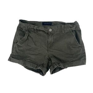 Aeropostale Green Cuffed Hem Chino Shorts Size 8 Women’s